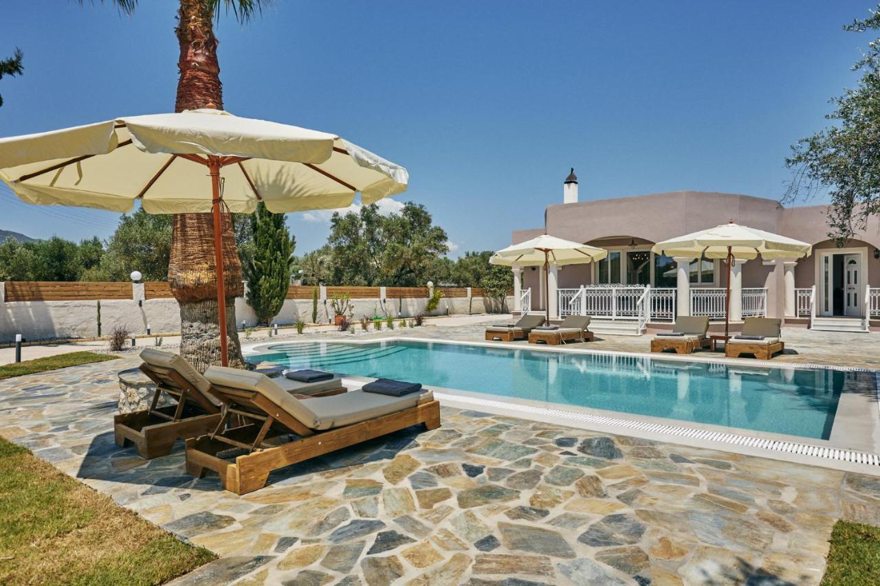 Villa Lagini Laganas Esterno foto